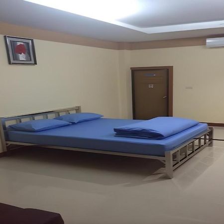 V.R.Mansion Hotel Phatthalung Exteriör bild